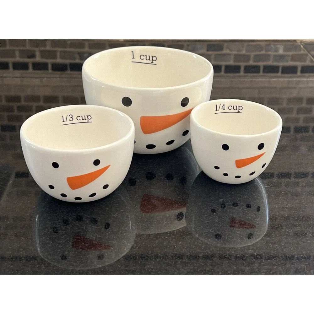 Snowman Measuring Cup‎ Set by Sur La Table Nesting Bowls Snowman Face Set of 3